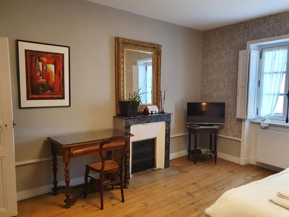 La chambre de Léon Pont-du-Château Esterno foto